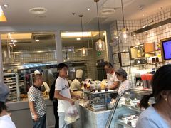 -Bread Talk 面包新语(荟聚店)