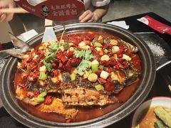 -辣尚瘾·烤鱼·新川菜(牡丹园直营店)