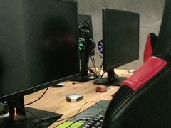 -网鱼网咖·电竞(南开百脑汇店)