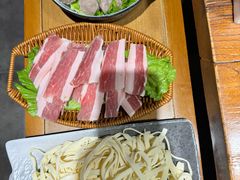 -围炉·云南铜瓢牛肉火锅(桐柏路店)