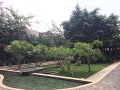 -三亚湾海居铂尔曼度假酒店