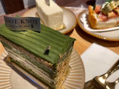 抹茶提拉米苏拿破仑-KNOTKNOT珞珞·日式甜品(K11店)