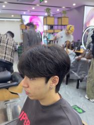 -藤野造型烫染·漂发