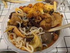 -龙香记桂林米粉(东扬威街11号楼店)