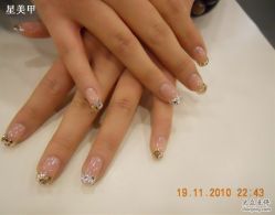 水晶镶钻1-星美甲