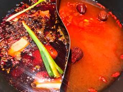 -贰回巷火锅馆(钟楼店)