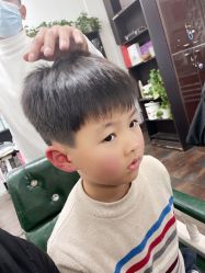 点击看大图 -卡曼尼美发