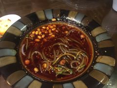 -东口码头·烧鸽子·鱼头泡饼·地方菜(金鹰悦城店)