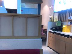 -蜜桃餐厅·伴山(绿宝广场店)