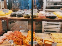 面包甜点陈列柜-奈雪的茶(亨特国际广场店)