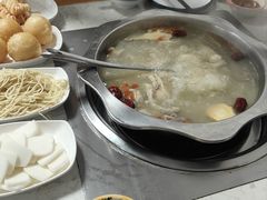 -光头药膳鸡(莱茵小镇店)