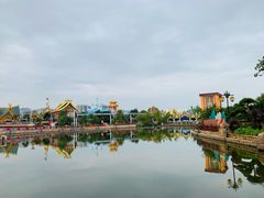 -七彩云南欢乐世界