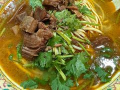 -金杨拉面王小吃面馆·牛三宝面·红烧牛肉粉