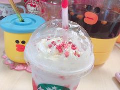 -星巴克臻选(莘庄仲盛店)