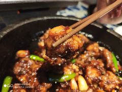 酱爆石锅蛙-绿茶餐厅(王府井永宁门店)