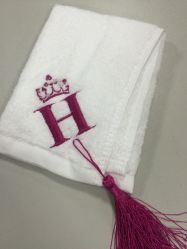 -红馆妆造(中央大街店)