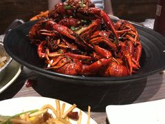 -巴厘龙虾·榜首油焖大虾(音乐学院·沿江酒馆店)