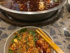 -肖肖酸萝卜鱼火锅(总店)