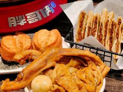 -胖哥俩肉蟹煲(湖滨银泰in77店)