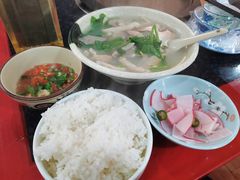 -牛得很·鲜牦牛肉烧烤·牛羊肉菌汤锅(康定店)