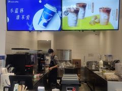 -瑞幸咖啡(凯德虹口龙之梦店)