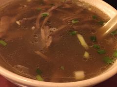 -佬钱湾仔(衣裳街店)