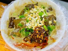 炒凉粉-夜未央小吃街