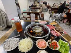 -邓莽子老火锅(中兴路总店)