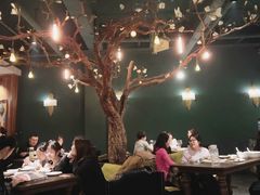 大堂-梧桐树下(云锦世家店)