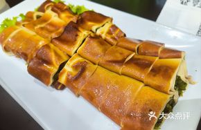 Fried Tofu Sheets with Water Spinach