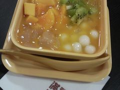 -满记甜品(巴黎春天宝山店)