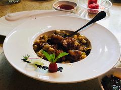 -铜锣湾·有麝自然香(重庆新天地店)