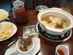 -亿诣蝎府炸酱面羊蝎子火锅(酷车小镇店)