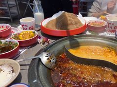 -生活如沸·顺德水牛奶火锅(大学路店)
