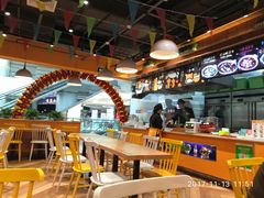 用餐区-鱼你在一起(南开天佑城店)