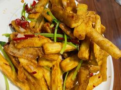 -天山集市(和家乐广场店)