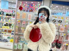 -隆源购物中心