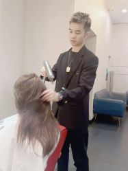 -P.R.O.salon 发哲