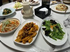 -贯贯吉·清真餐厅(浙江中路店)