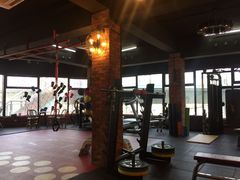 -GYMPLUS私教健身会馆(大悦城店)