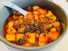 -本来精品川菜(嘉里中心店)