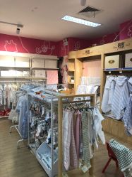 -孩子王(奥克斯广场店)