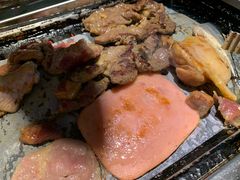 -阪尚皇·原切牛排·烤肉火锅自助(北京路店)