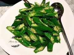 秋葵胡麻拌菜-T館·花园艺术餐厅