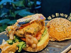猫王埃尔维斯汉堡-Let'sBURGERplus·非常创意汉堡(三里屯店)