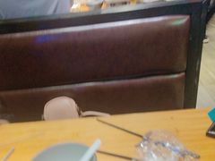 脆皮五花肉-在老街·淮安大排档·甜麻干煸龙虾·烧烤(河下古镇店)