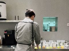 -喜茶(青岛金狮广场店)
