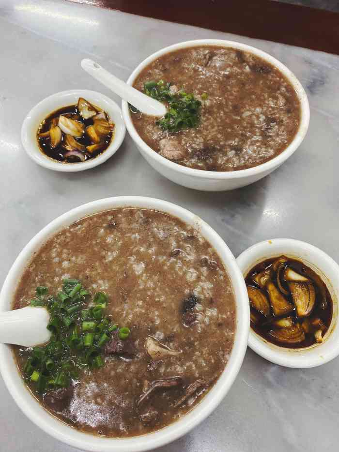 大碗公粥铺-"听说是以前的店不够大就搬到这里来了～简装.