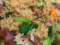 腊肠叉烧煲仔饭-壹煲口福煲仔饭(中山路店)