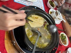 -花苑美食横琴生蚝火锅(拱北粤华路店)